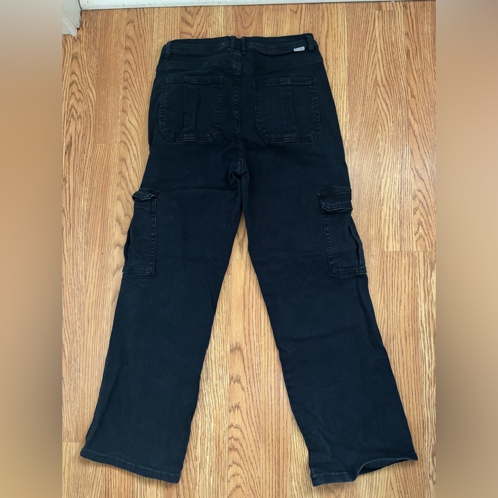 Women's Black cargo  Jeans - Picture 6 of 7
